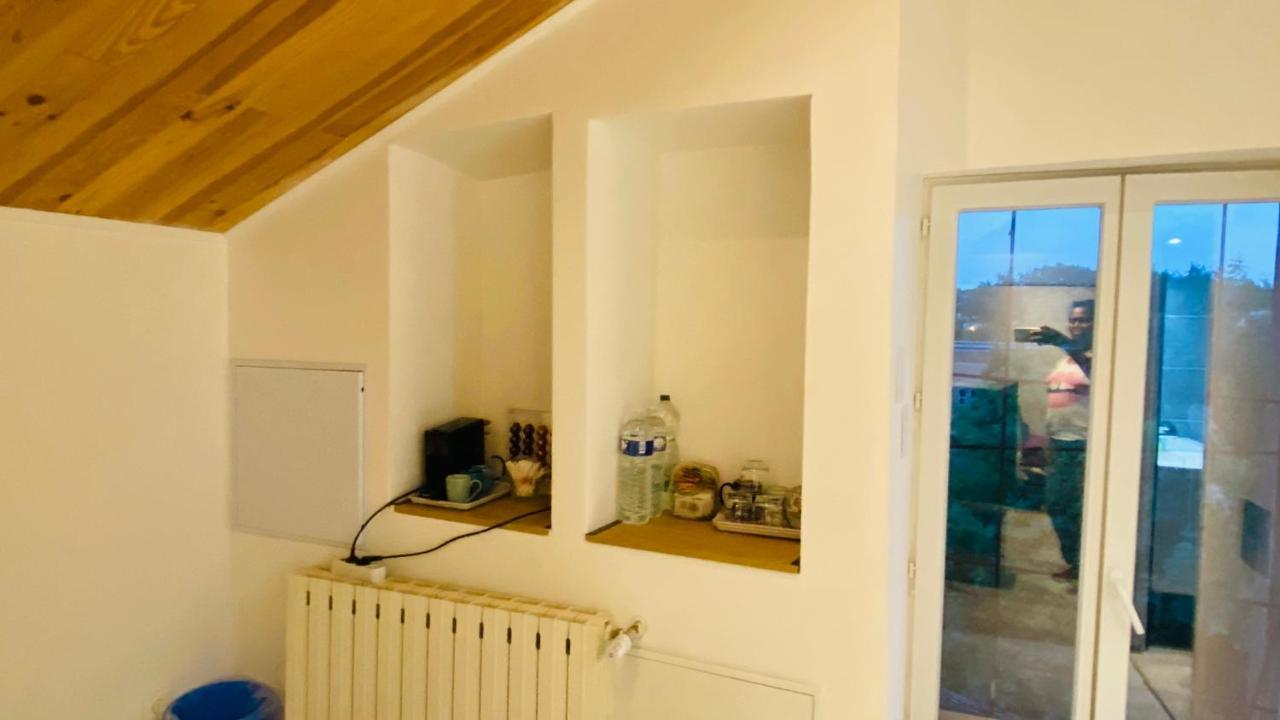 Studio Cros Climatise Castres  Luaran gambar
